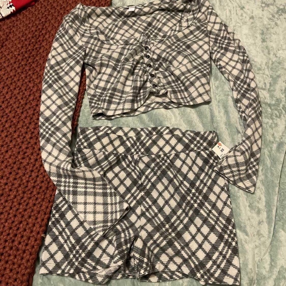 3 piece pajama set size XS - new with tag